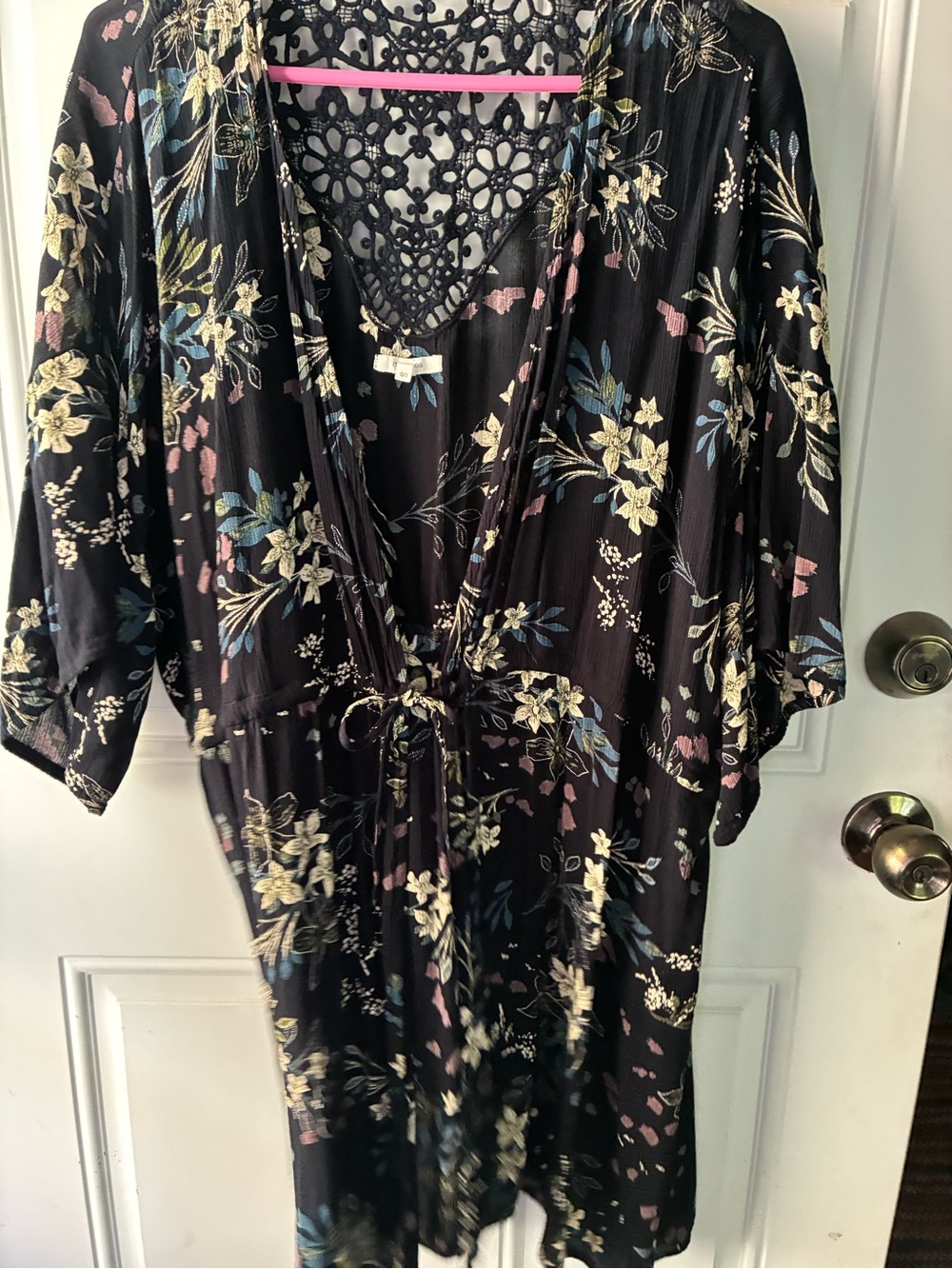 Floral Lace-Back Black boho Women's cardigan cover up